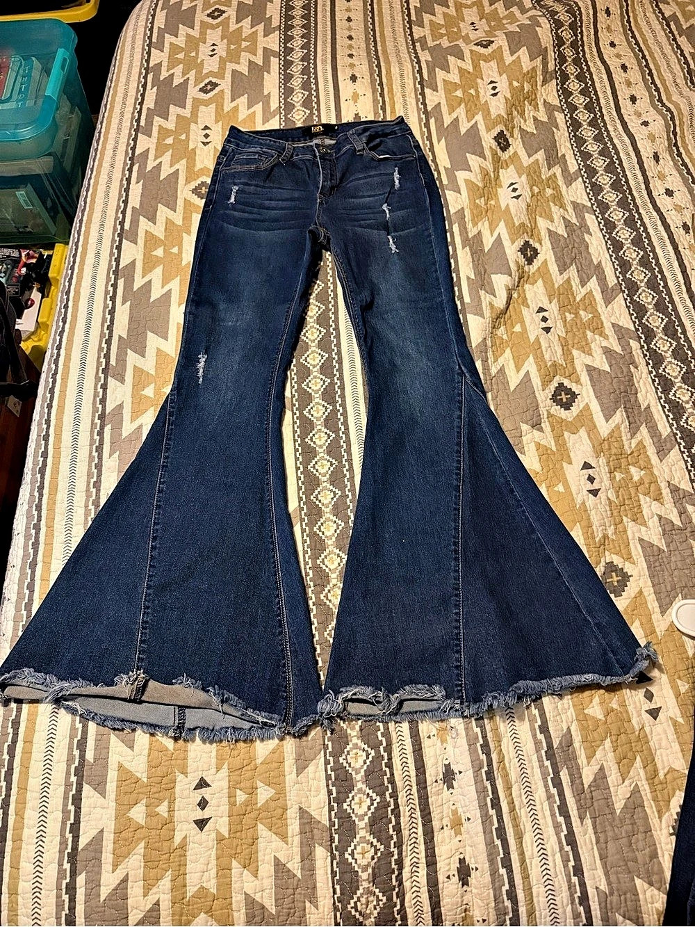 I&B Icky & Blessed Size 8 Distressed Flare Bell Bottom Jeans Raw Hem